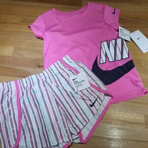 Nwt Girls Size 6 Nike Pink T-Shirt and Striped Shorts Outfit Set